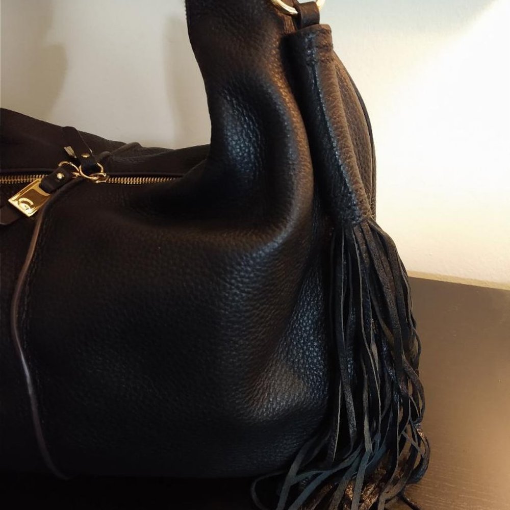 New Gili Classic Black Hobo Bag with it's dust bag - Picture 5 of 11